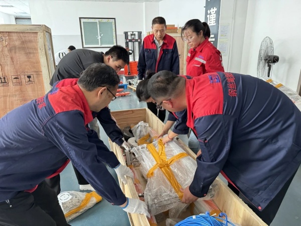 破暑前行，全員沖刺，鑄就泰斯特新速度！